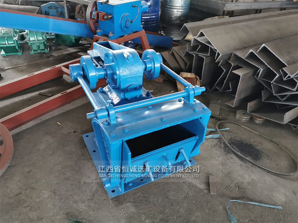 Pendulum feeder for ball mill and ore feeding