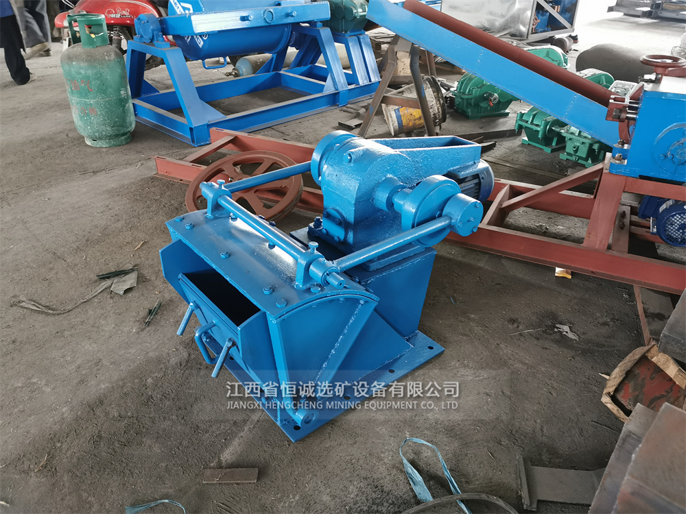 Pendulum feeder for ball mill and ore feeding